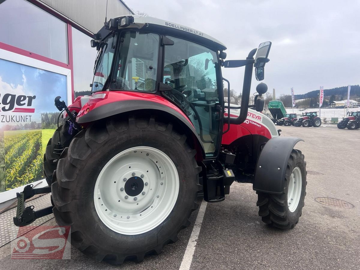 Traktor van het type Steyr 4090 Kompakt (Stage V), Neumaschine in Offenhausen (Foto 5)