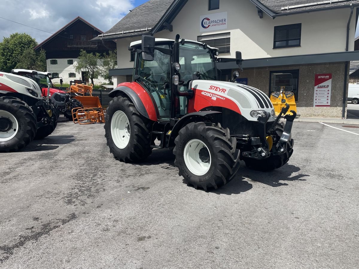 Traktor del tipo Steyr 4090 Kompakt (Stage V), Gebrauchtmaschine In Berndorf (Immagine 3)