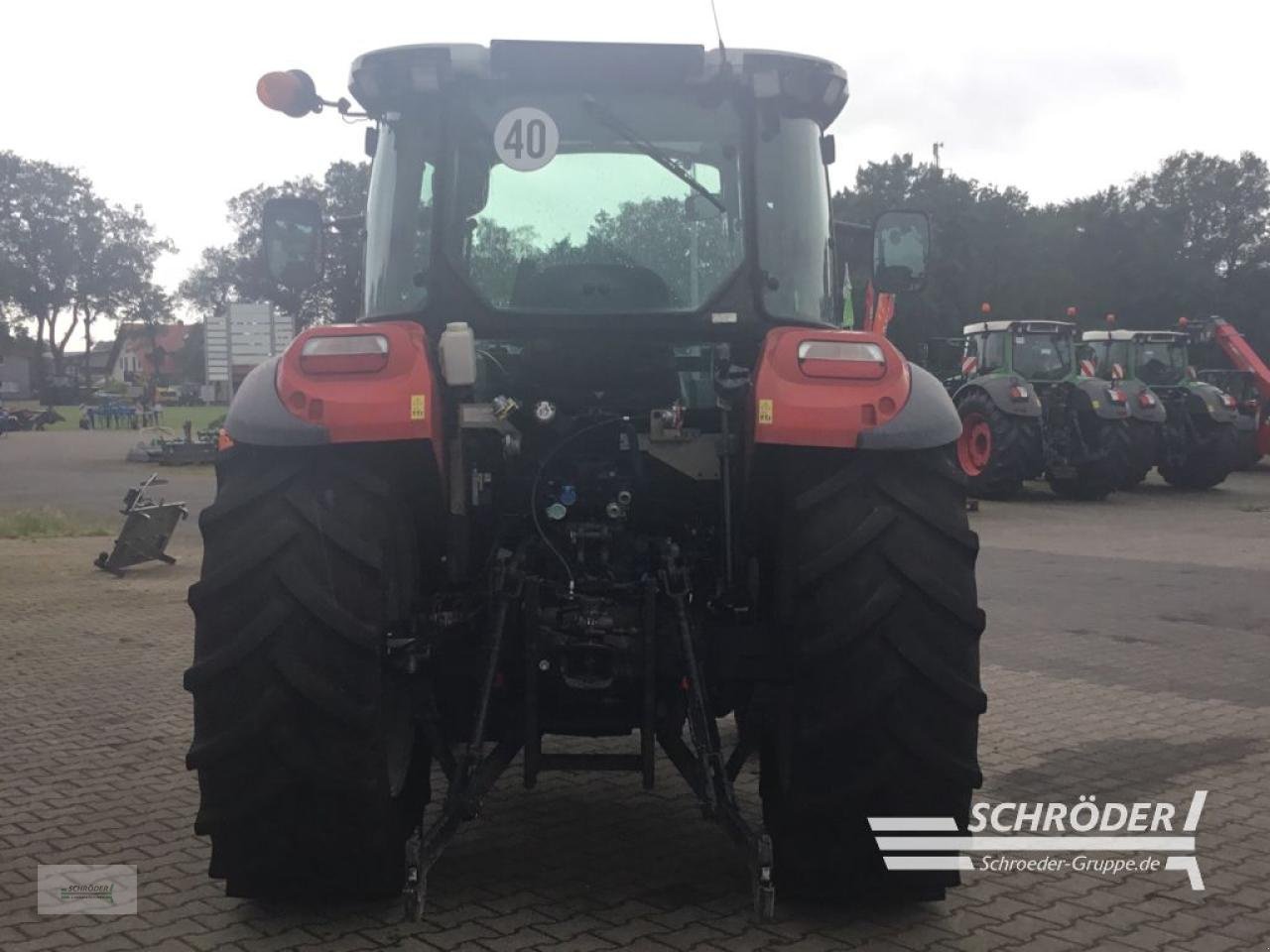 Traktor des Typs Steyr 4095 KOMPAKT, Gebrauchtmaschine in Wildeshausen (Bild 3)