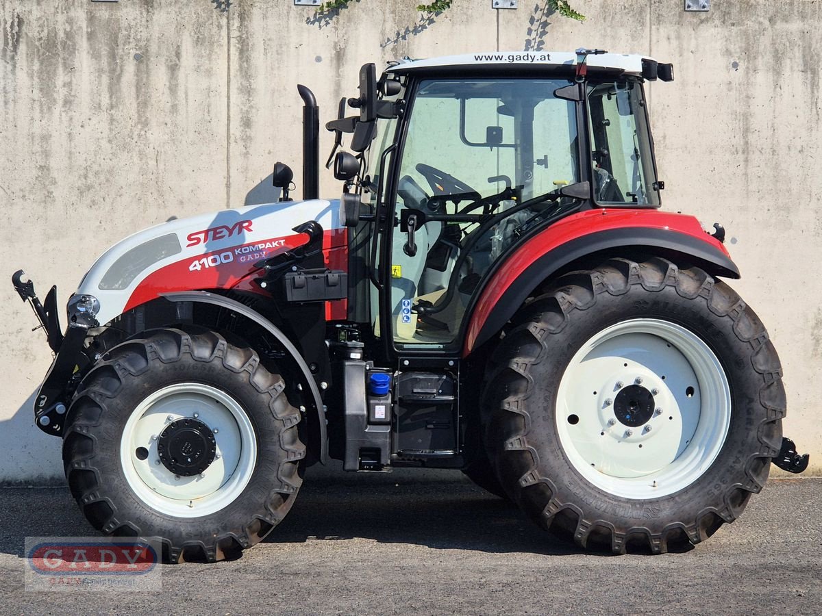 Traktor van het type Steyr 4100 Kompakt (Stage V), Neumaschine in Lebring (Foto 14)