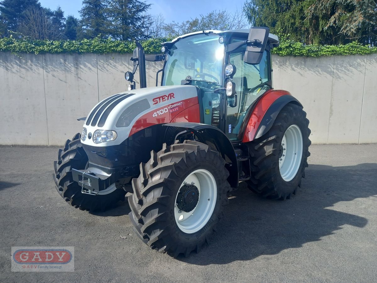 Traktor of the type Steyr 4100 Kompakt (Stage V), Neumaschine in Lebring (Picture 1)