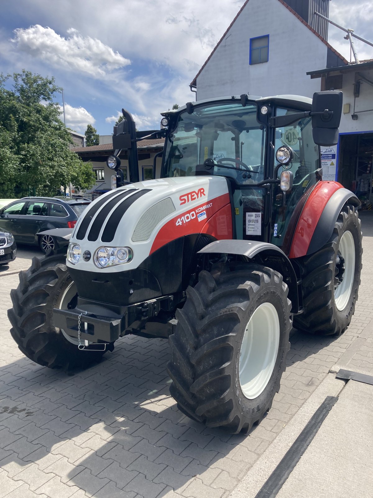 Traktor van het type Steyr 4100 Kompakt, Neumaschine in Schesslitz (Foto 12)