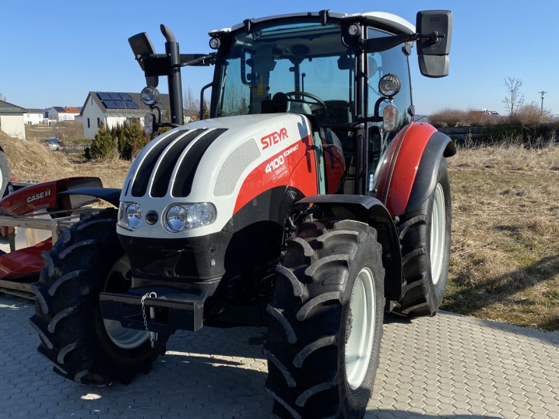 Traktor of the type Steyr 4100 Kompakt, Gebrauchtmaschine in Eitensheim (Picture 1)