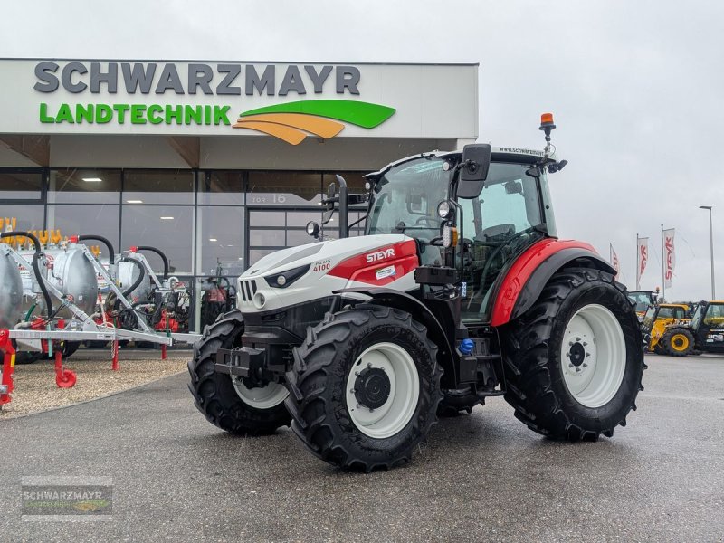 Traktor van het type Steyr 4100 PLUS, Neumaschine in Aurolzmünster (Foto 1)