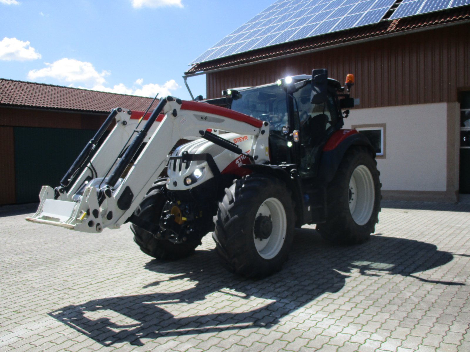 Traktor типа Steyr 4110 Expert CVT, Gebrauchtmaschine в Windorf (Фотография 5)