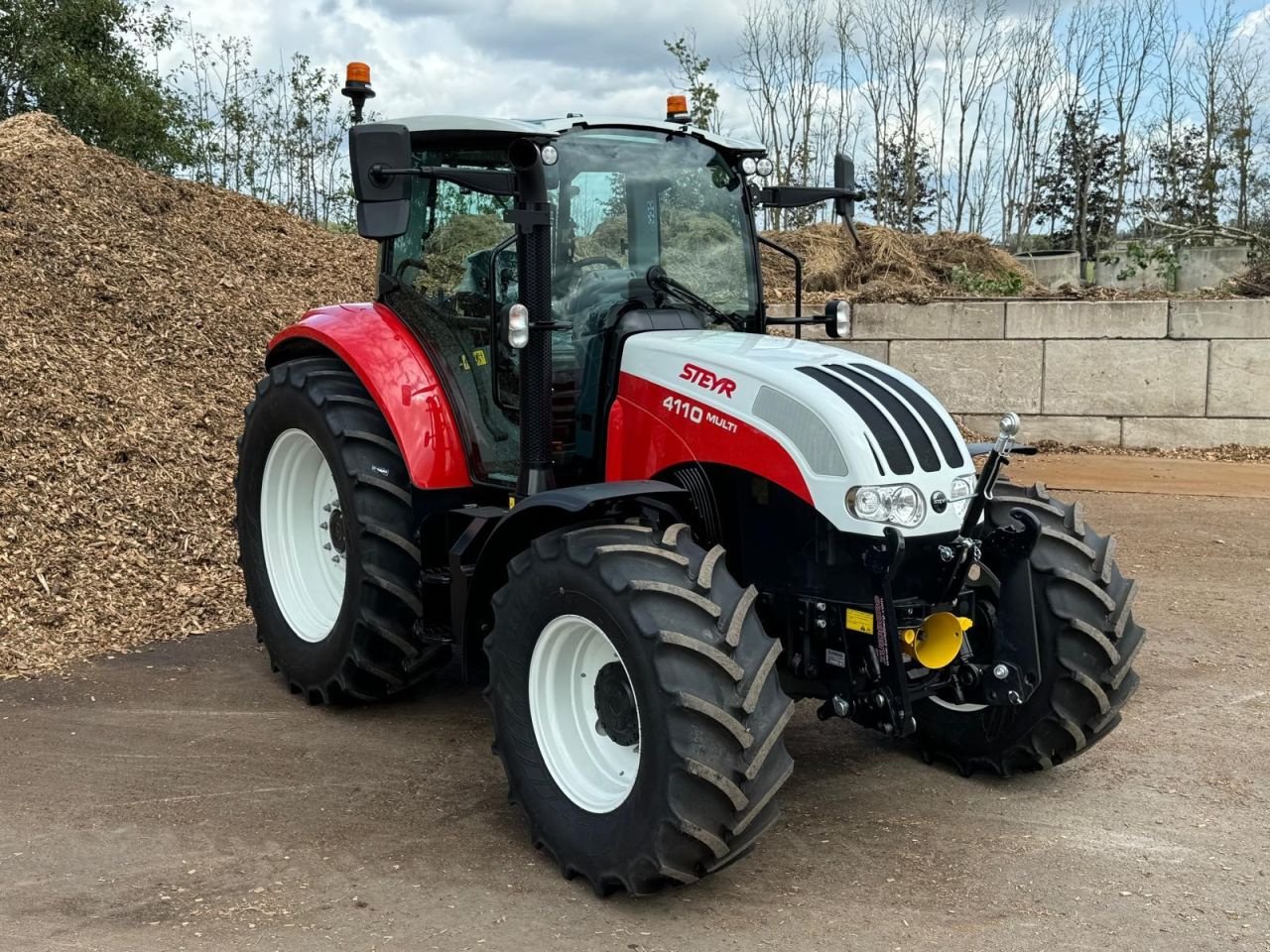 Traktor от тип Steyr 4110 multi case nh tractor, Gebrauchtmaschine в Hardinxveld-Giessendam (Снимка 1)