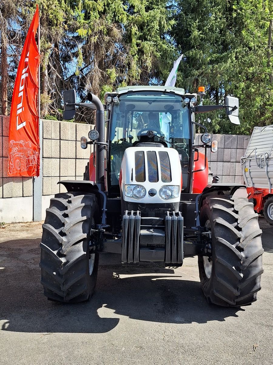 Traktor of the type Steyr 4110 Multi (Stage V), Neumaschine in Bergheim (Picture 2)