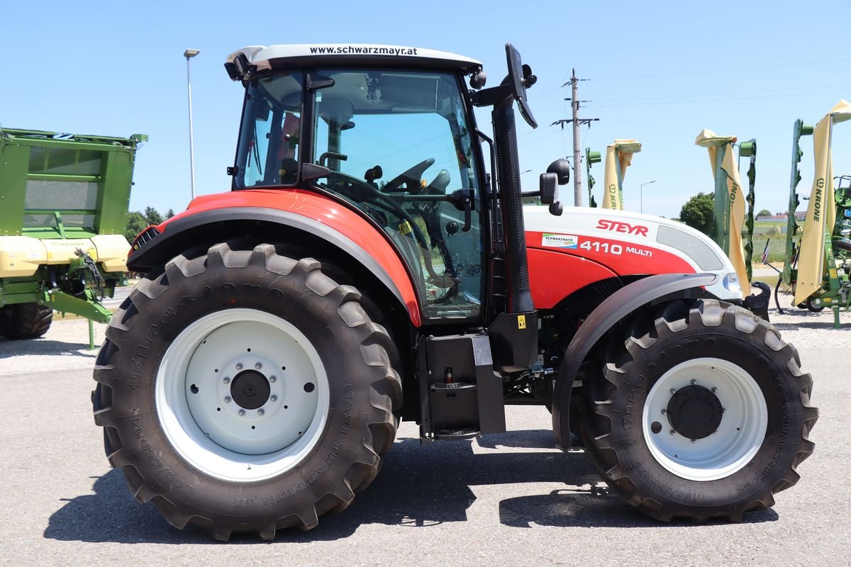 Traktor of the type Steyr 4110 Multi (Stage V), Neumaschine in Feldkirchen (Picture 8)