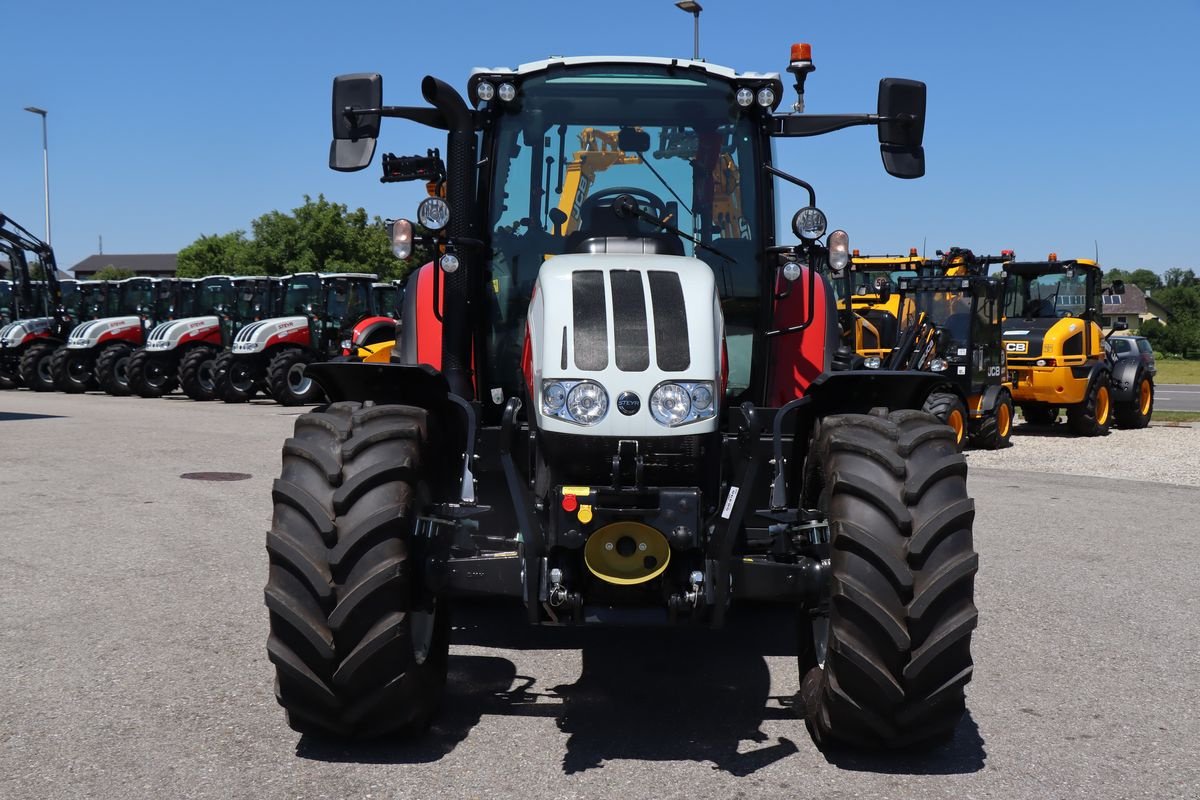 Traktor of the type Steyr 4110 Multi (Stage V), Neumaschine in Feldkirchen (Picture 7)