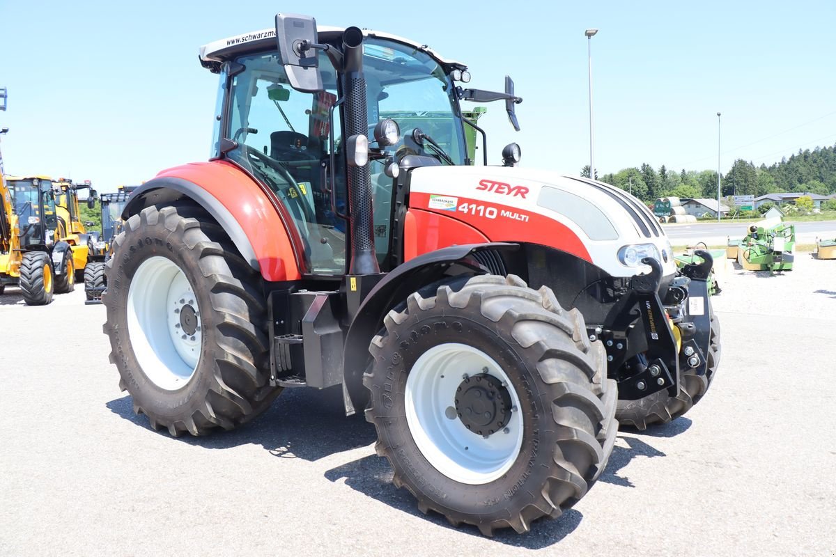 Traktor van het type Steyr 4110 Multi (Stage V), Neumaschine in Feldkirchen (Foto 3)