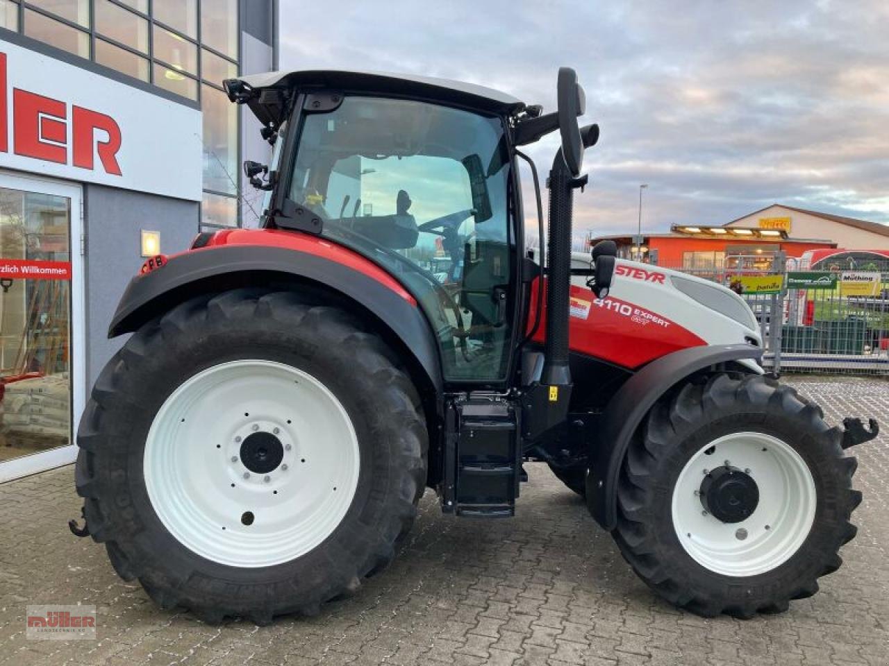 Traktor des Typs Steyr 4110, Gebrauchtmaschine in Holzhausen (Bild 7)