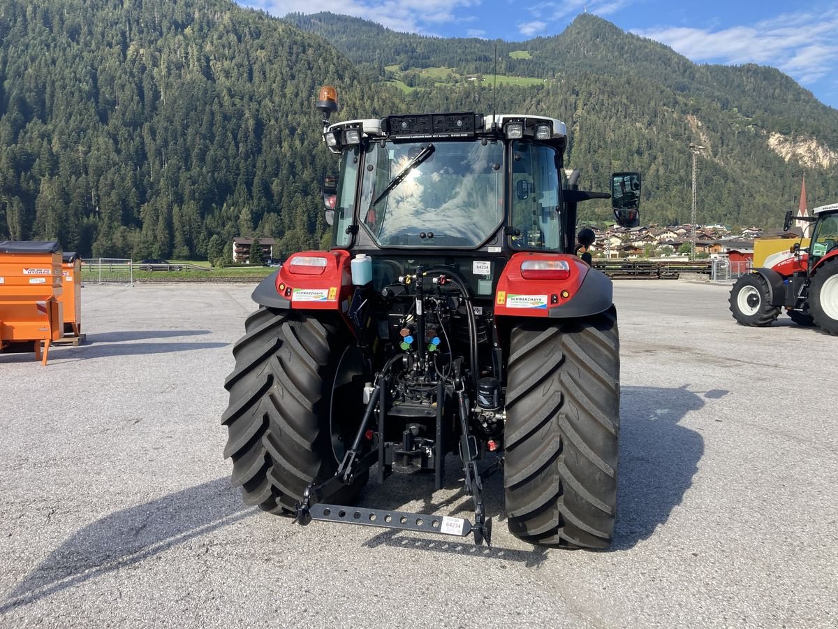 Traktor van het type Steyr 4120 Kompakt (Stage V), Neumaschine in Schlitters (Foto 12)