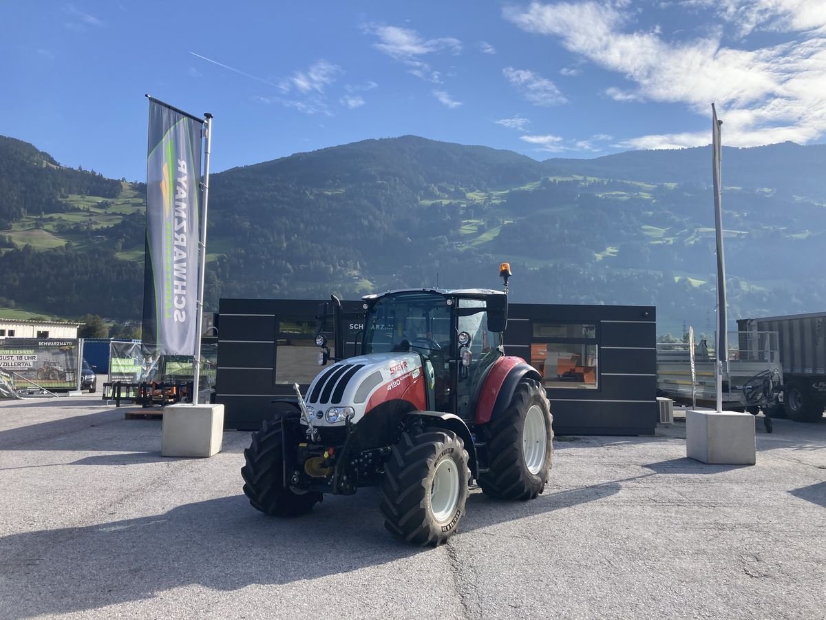 Traktor van het type Steyr 4120 Kompakt (Stage V), Neumaschine in Schlitters (Foto 2)