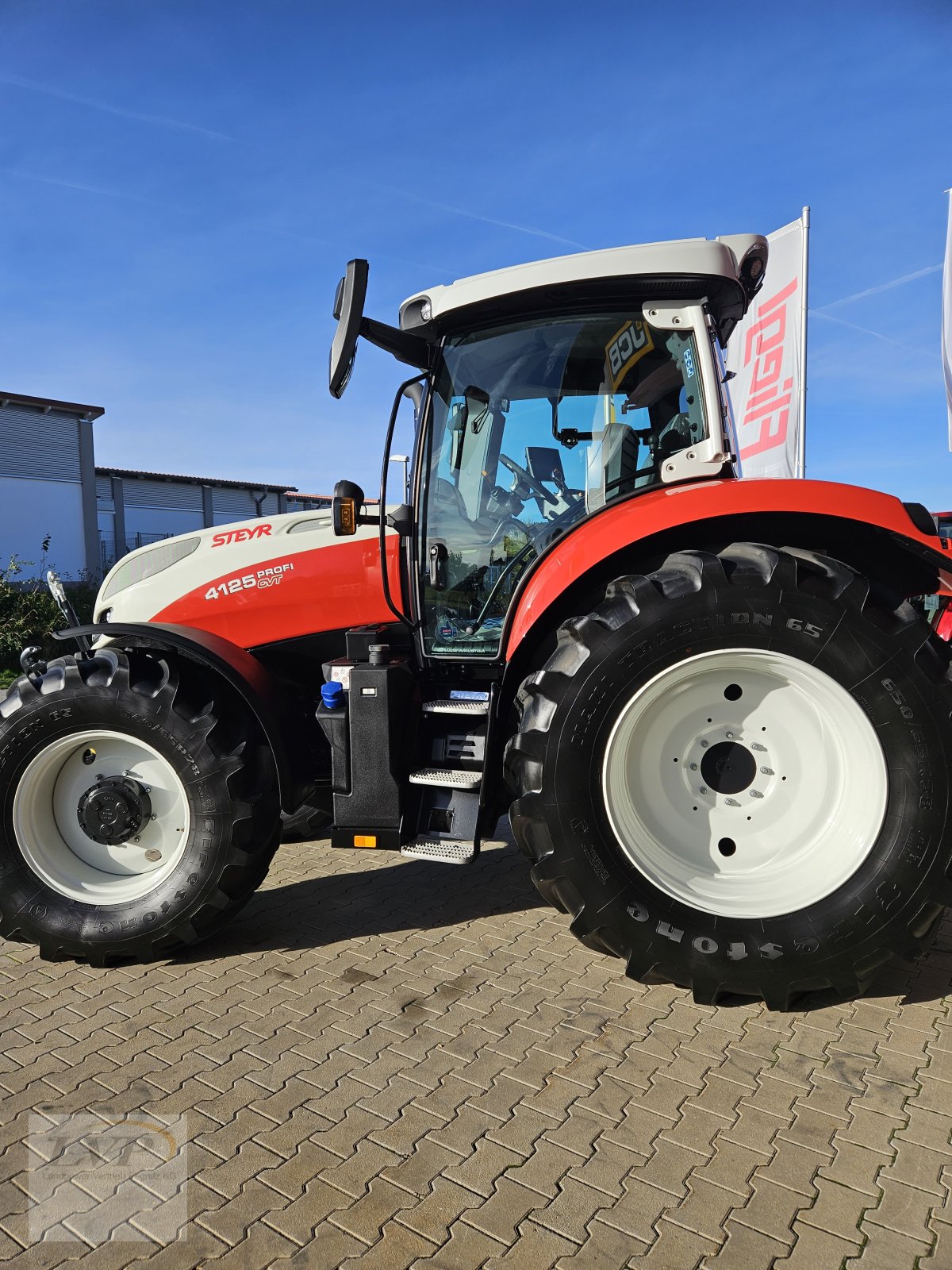 Traktor van het type Steyr 4125 Profi CVT, Neumaschine in Hohenau (Foto 8)