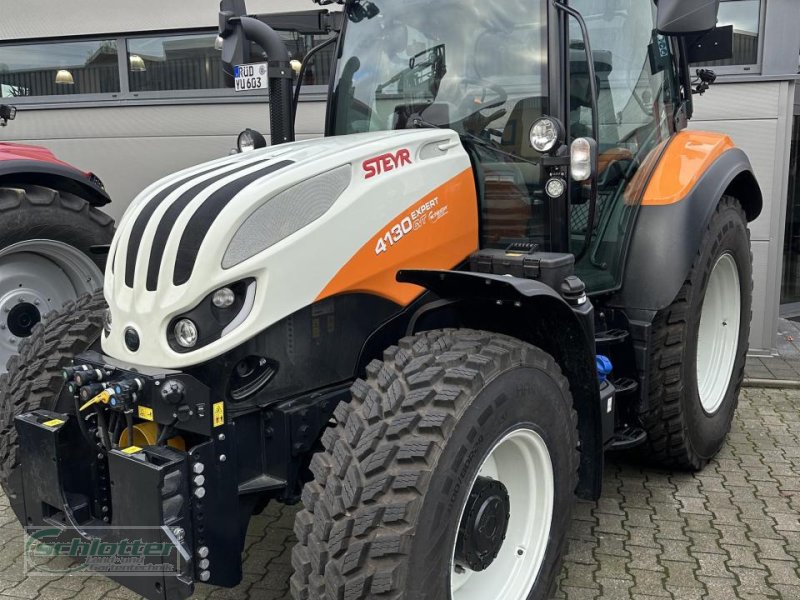 Traktor des Typs Steyr 4130 Expert CVT Kommunal, Mietmaschine in Idstein-Wörsdorf (Bild 1)