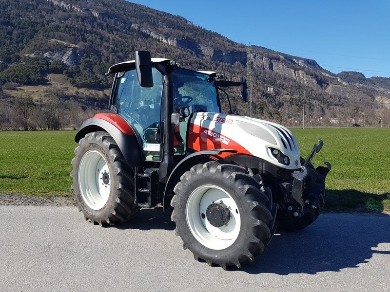 Traktor typu Steyr 4130 Expert Traktor, Ausstellungsmaschine w Chur (Zdjęcie 1)