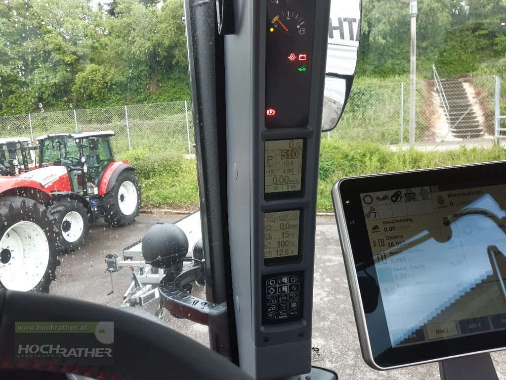 Traktor van het type Steyr 4135 Profi CVT (Stage V), Neumaschine in Kronstorf (Foto 15)