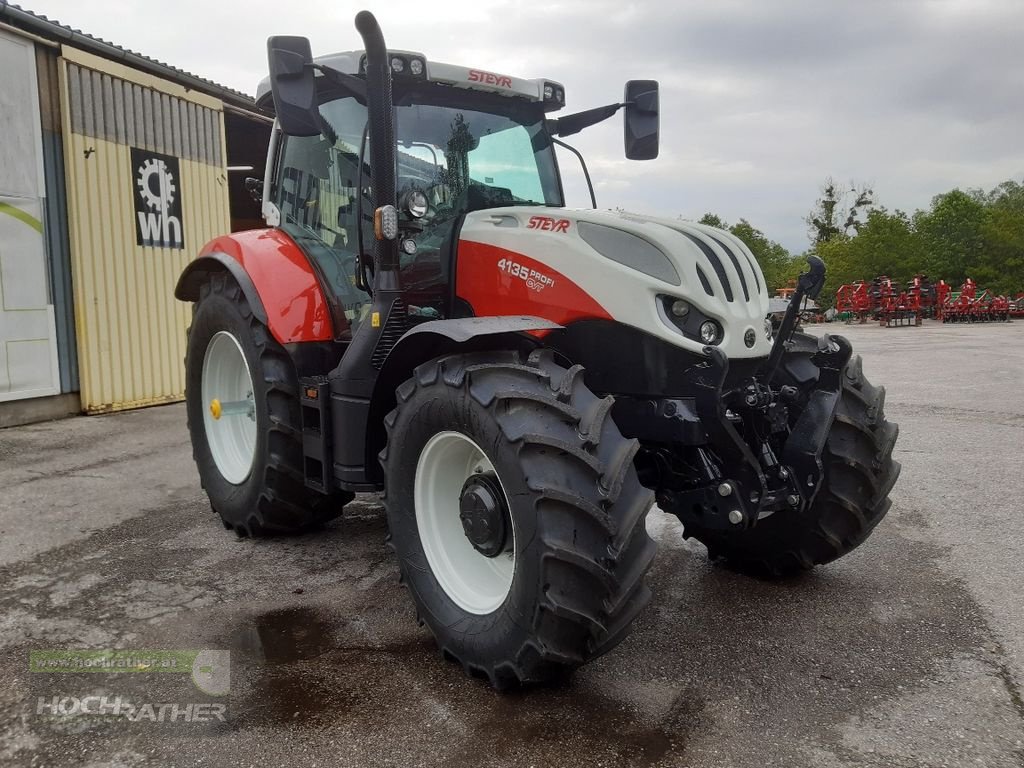 Traktor van het type Steyr 4135 Profi CVT (Stage V), Neumaschine in Kronstorf (Foto 2)