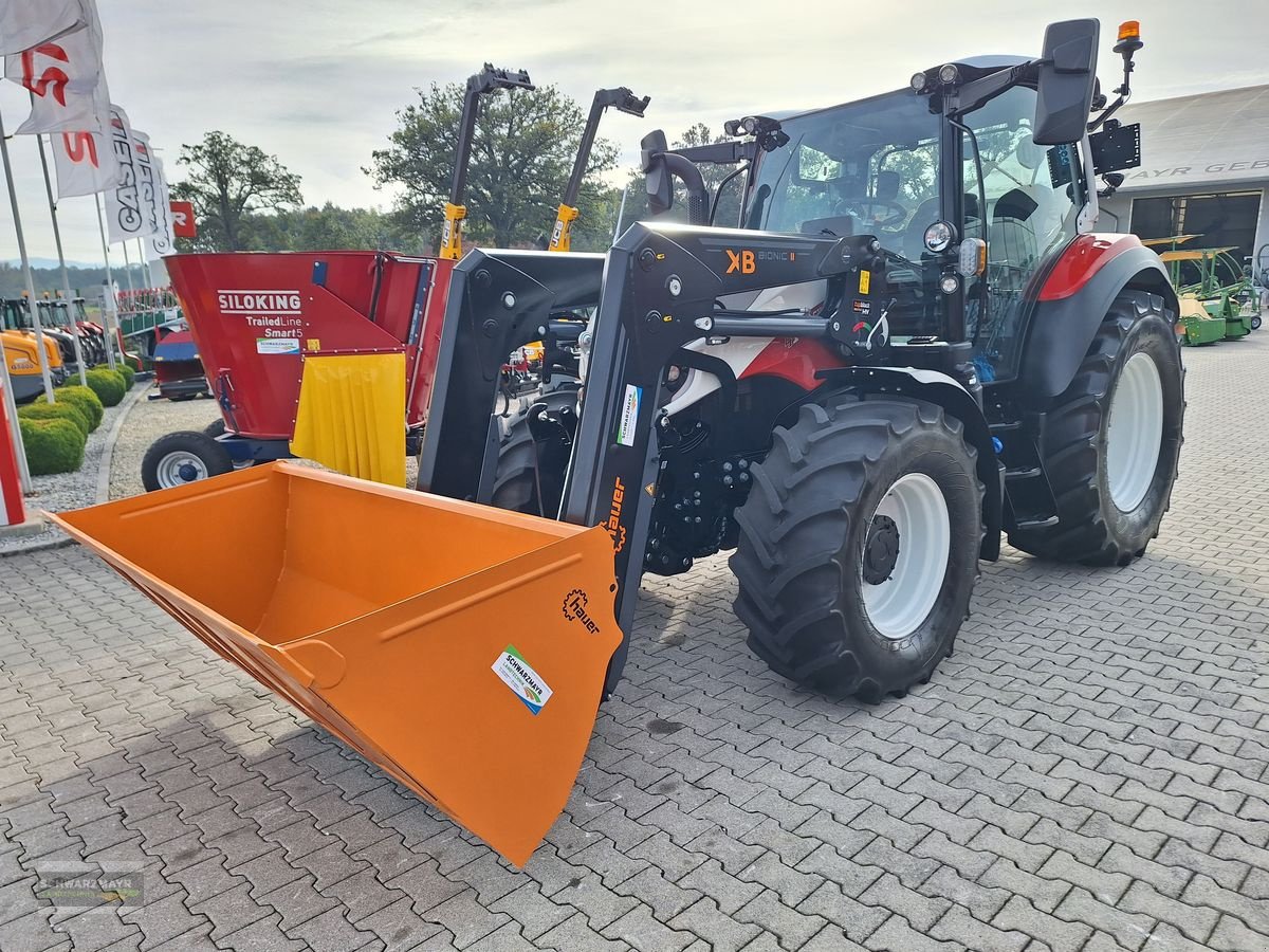 Traktor of the type Steyr 4140 Expert CVT, Vorführmaschine in Aurolzmünster (Picture 7)