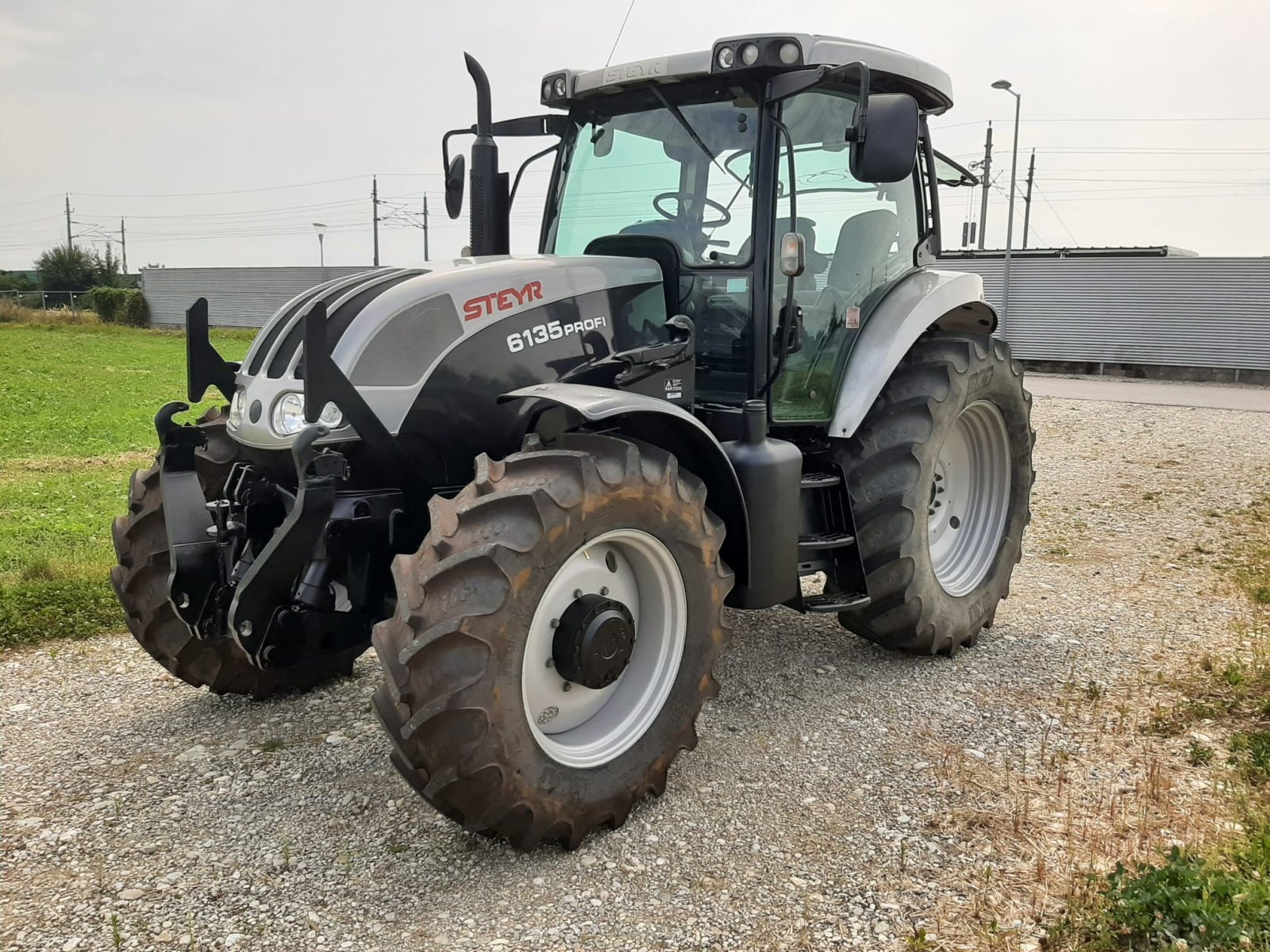 Traktor typu Steyr 6135 Profi, Gebrauchtmaschine w St.Valentin (Zdjęcie 3)