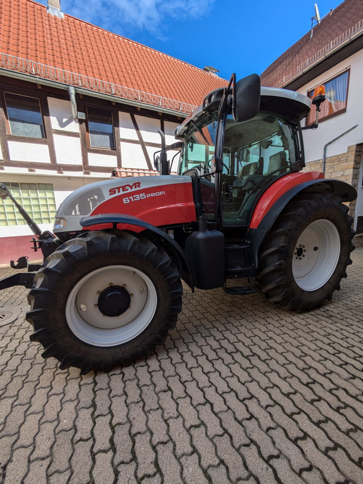 Traktor za tip Steyr 6135 Profi, Gebrauchtmaschine u Haßloch (Slika 1)