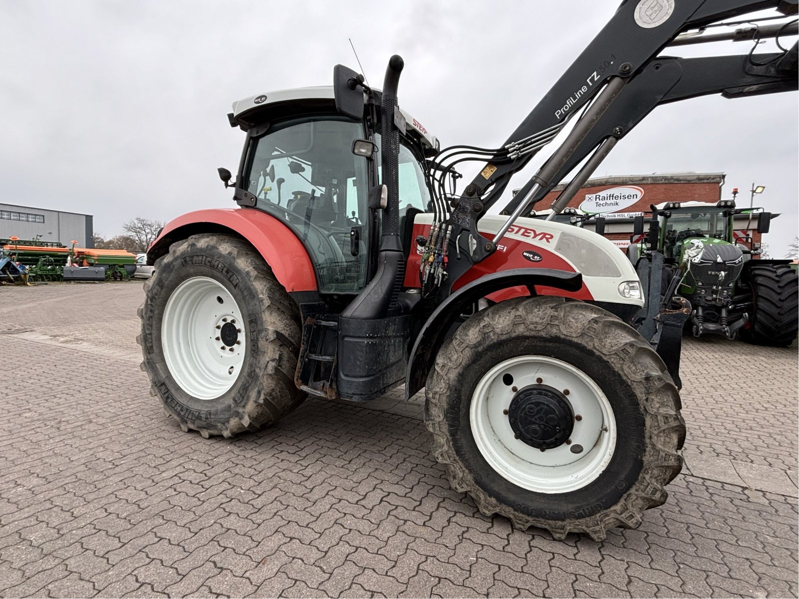 Traktor типа Steyr 6140 Profi Eco Teck, Gebrauchtmaschine в Elmenhorst-Lanken (Фотография 2)