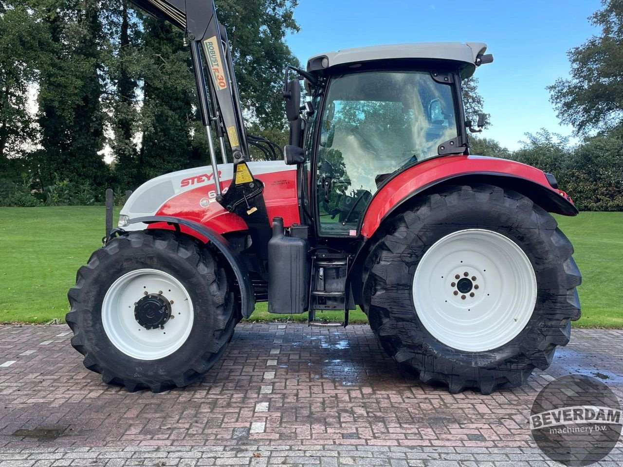 Traktor du type Steyr 6140, Gebrauchtmaschine en Vriezenveen (Photo 5)