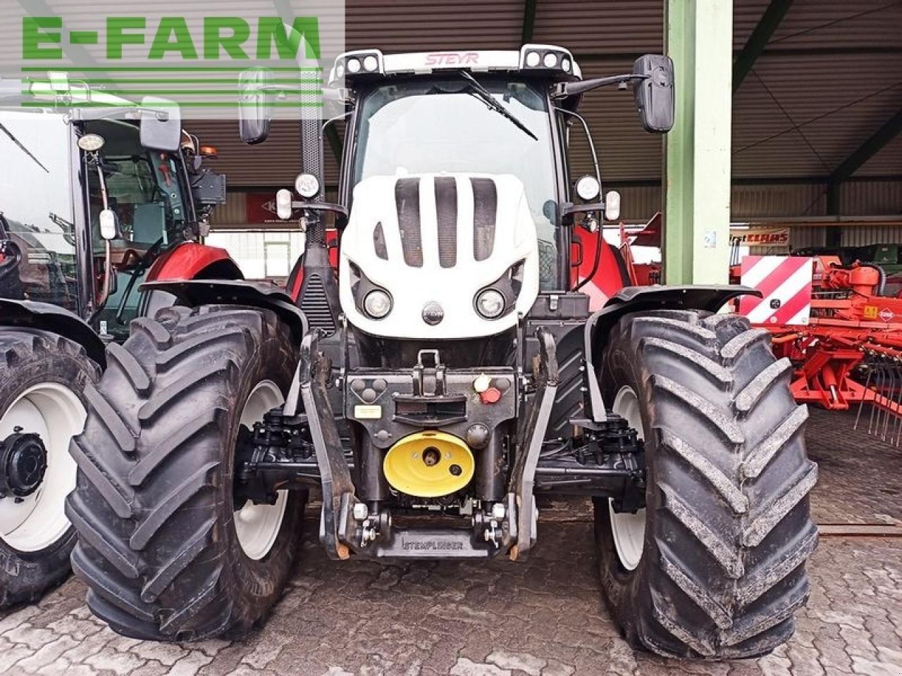 Traktor typu Steyr 6145 profi, Gebrauchtmaschine w SANKT MARIENKIRCHEN BEI SCHÄRDING (Zdjęcie 2)