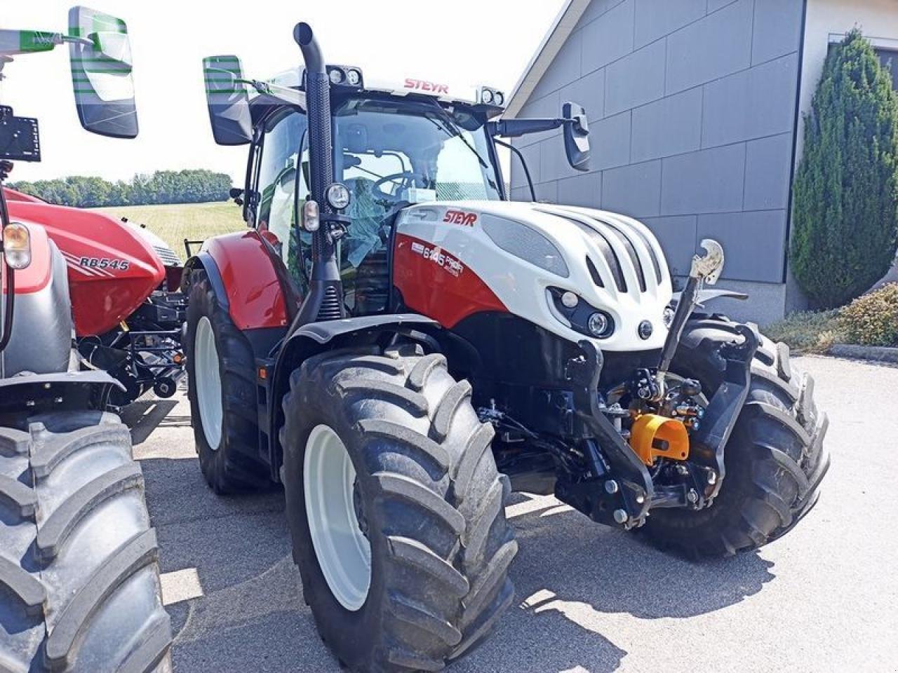 Traktor of the type Steyr 6145 profi, Gebrauchtmaschine in SANKT MARIENKIRCHEN BEI SCHÄRDING (Picture 3)