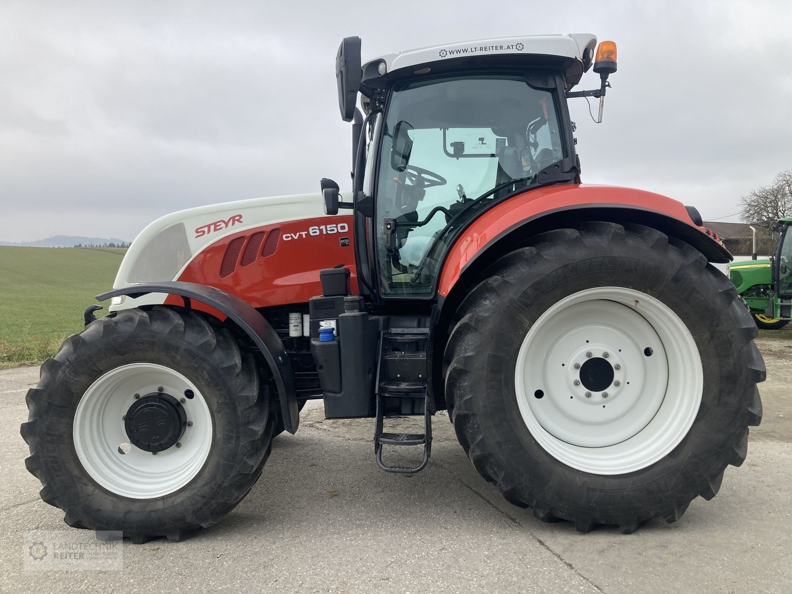 Traktor от тип Steyr 6150 CVT Hi-eSCR Profi, Gebrauchtmaschine в Arnreit (Снимка 8)