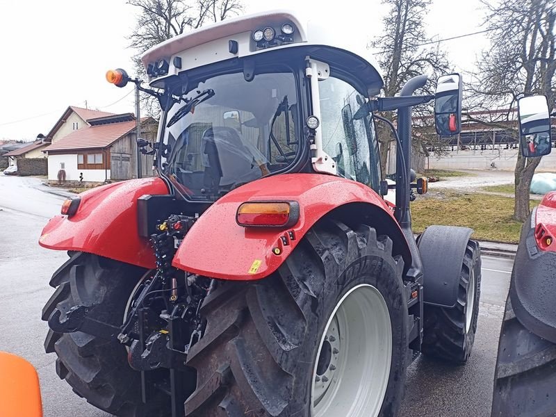 Traktor of the type Steyr 6150 Profi CVT (Stage V), Neumaschine in St. Marienkirchen (Picture 4)