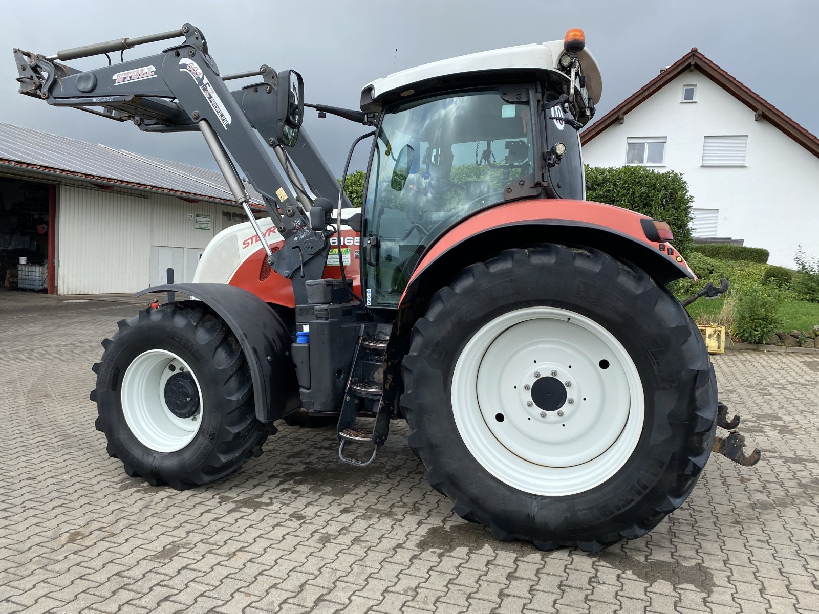 Traktor типа Steyr 6165 CVT, Gebrauchtmaschine в Wächtersbach (Фотография 1)