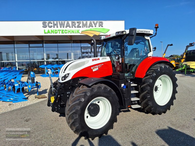 Traktor of the type Steyr 6175 Impuls CVT, Vorführmaschine in Gampern (Picture 1)