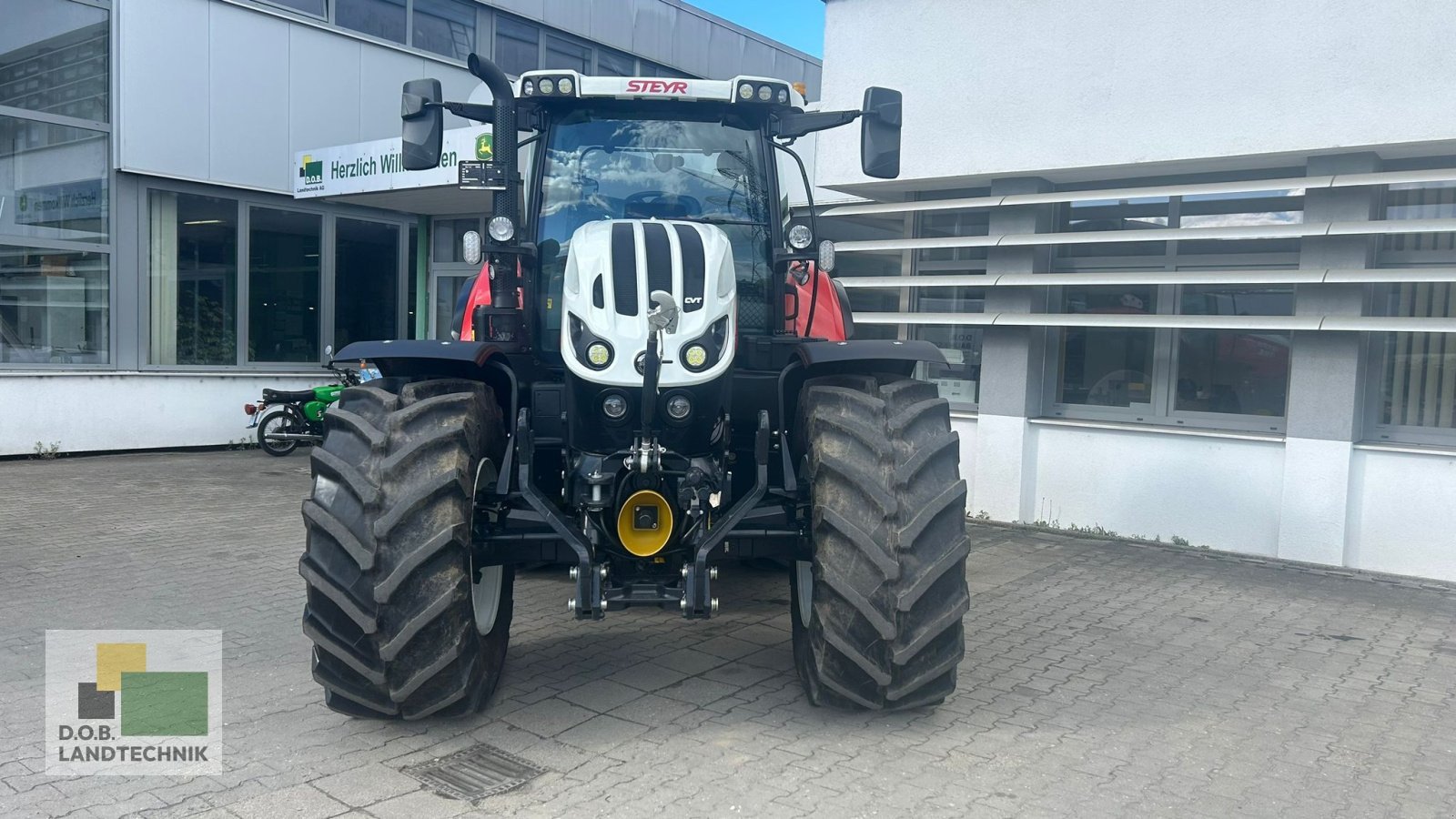 Traktor van het type Steyr 6175 Impuls, Gebrauchtmaschine in Regensburg (Foto 2)