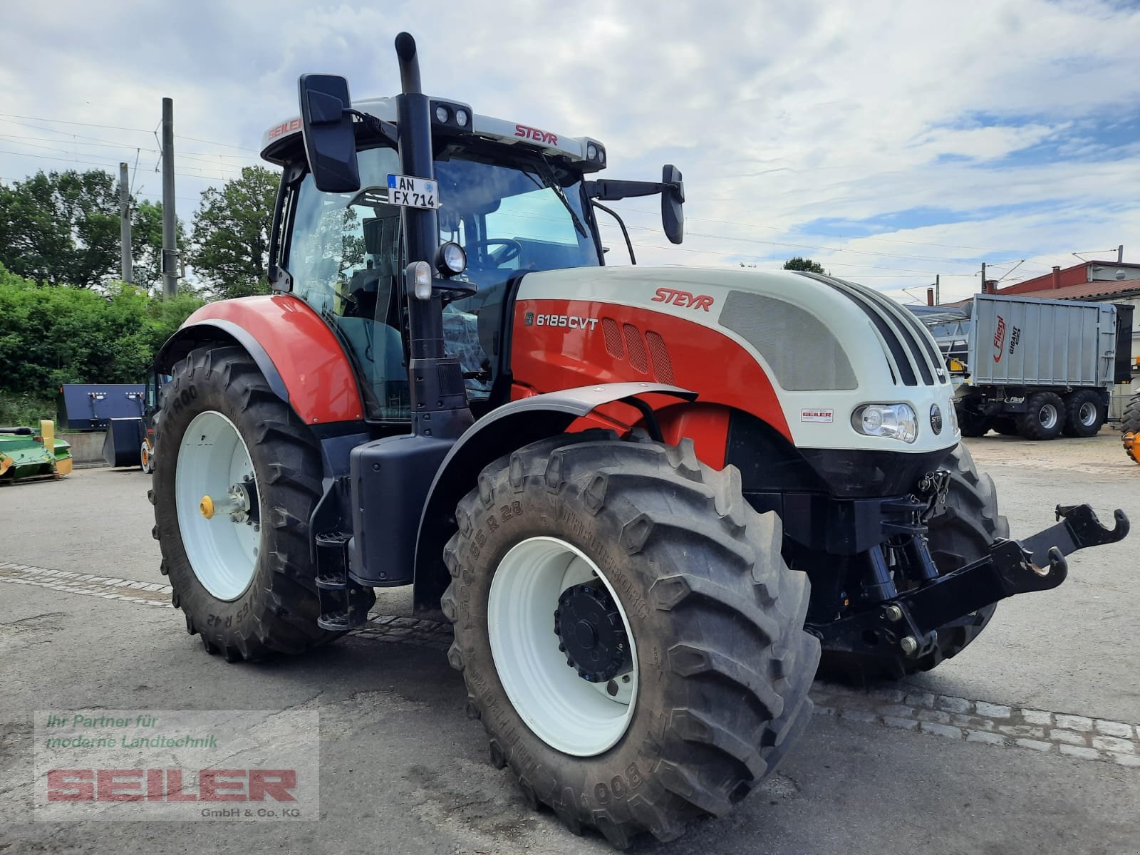 Traktor typu Steyr 6185 CVT, Gebrauchtmaschine w Burghaslach (Zdjęcie 5)