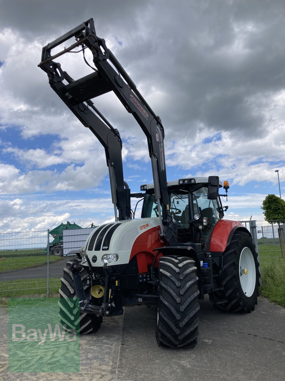 Traktor des Typs Steyr 6185 CVT, Gebrauchtmaschine in Giebelstadt (Bild 1)