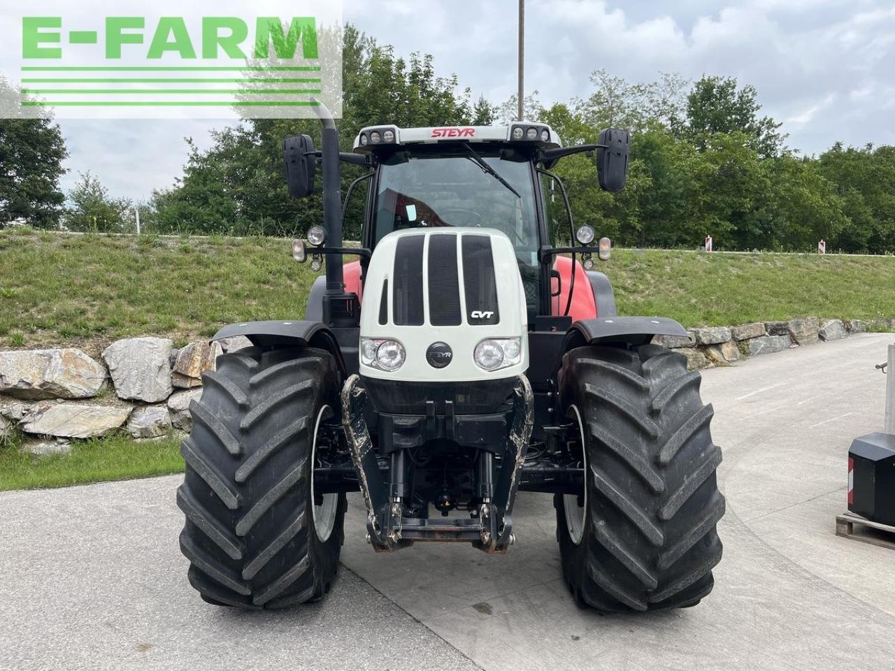 Traktor des Typs Steyr 6240 cvt hi-escr basis, Gebrauchtmaschine in ST. PÖLTEN (Bild 2)