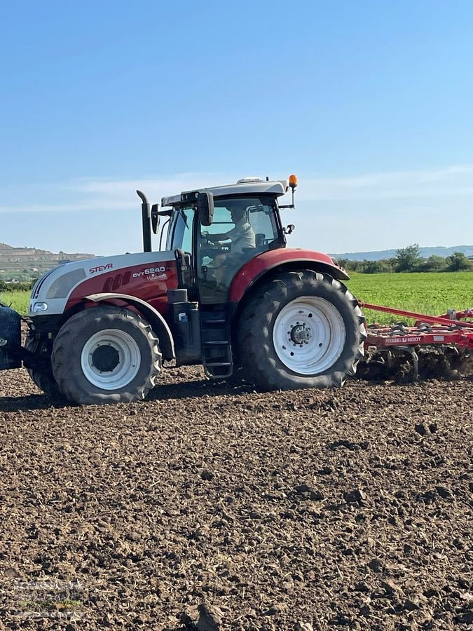 Traktor des Typs Steyr 6240 CVT Hi-eSCR Profi, Gebrauchtmaschine in Aurolzmünster (Bild 1)