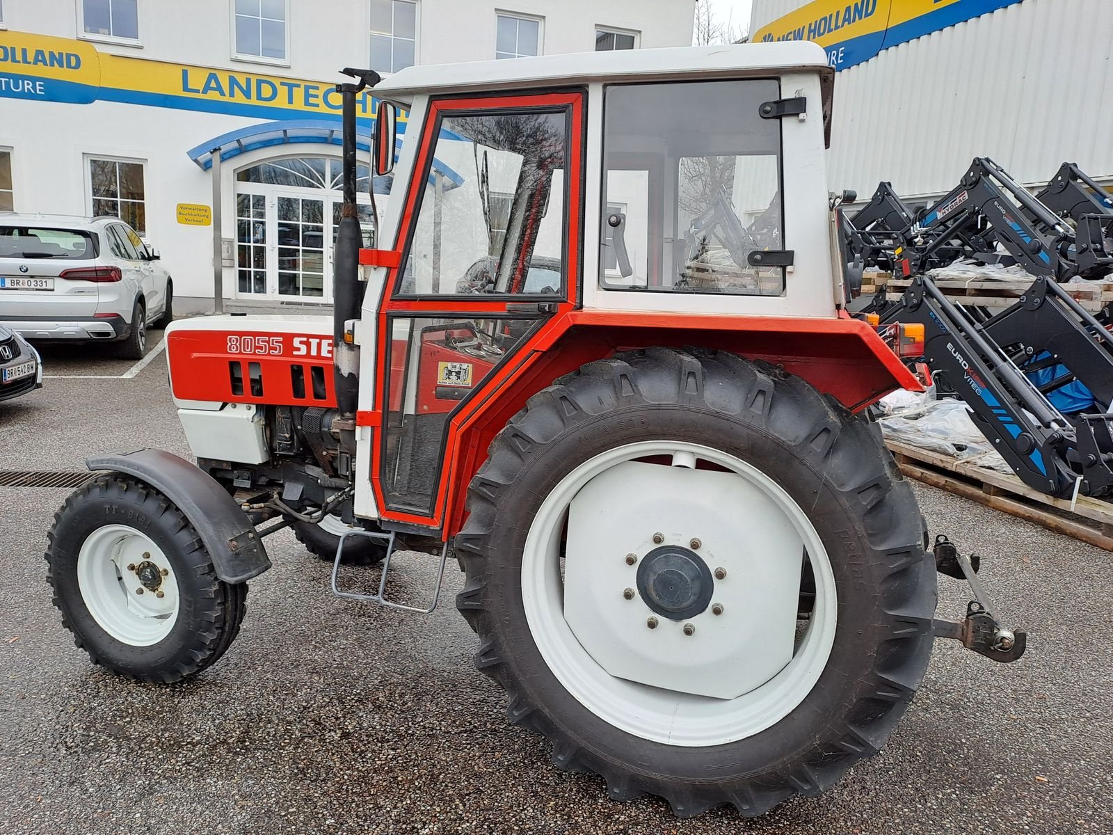 Traktor des Typs Steyr 8055 (FS), Gebrauchtmaschine in Burgkirchen (Bild 10)