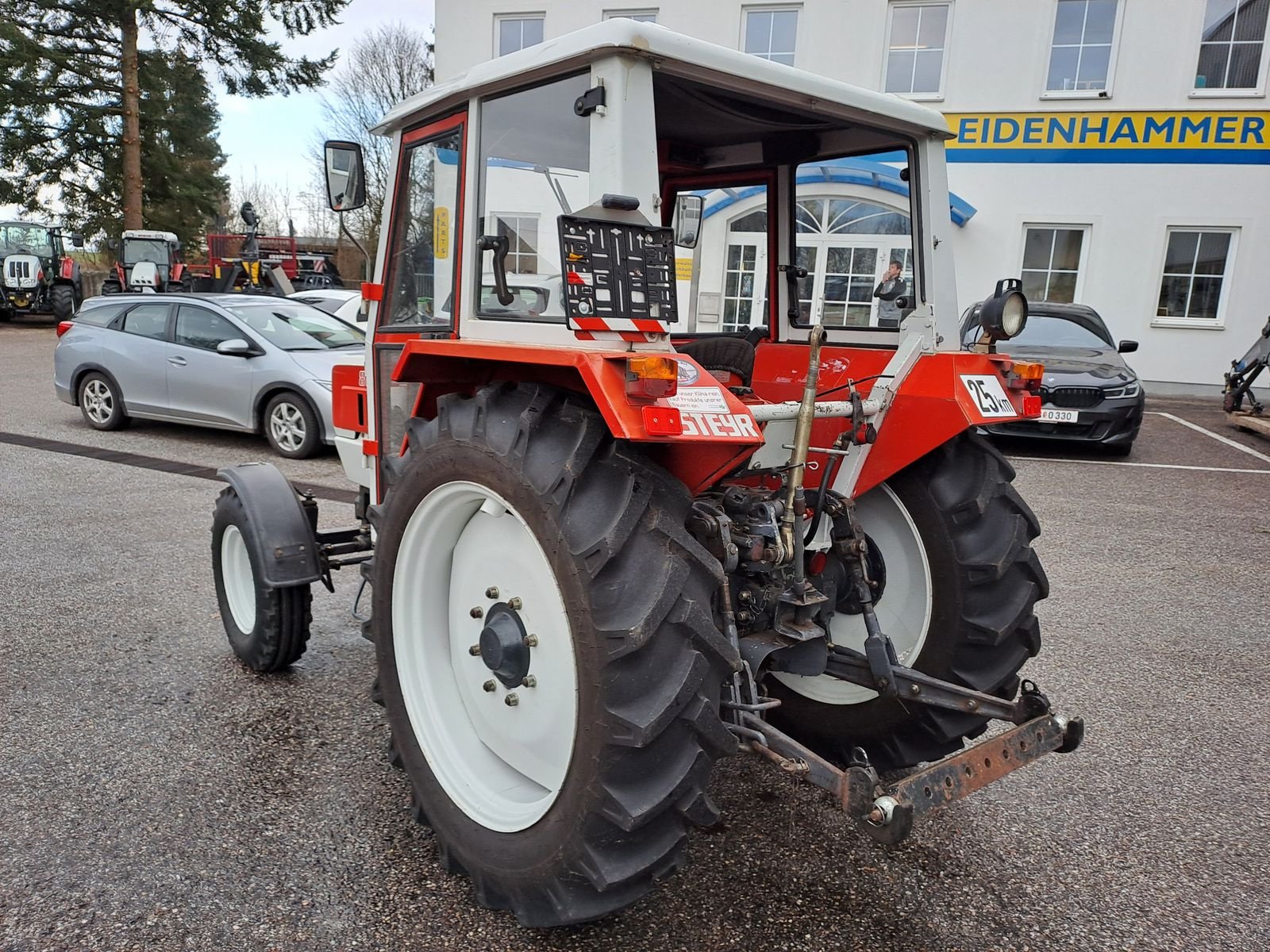 Traktor des Typs Steyr 8055 (FS), Gebrauchtmaschine in Burgkirchen (Bild 9)