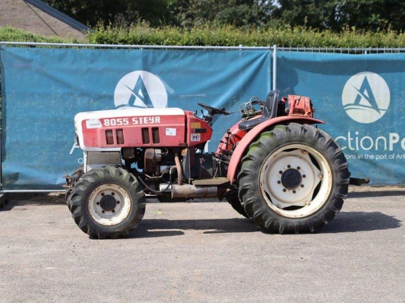 Traktor του τύπου Steyr 8055, Gebrauchtmaschine σε Antwerpen (Φωτογραφία 1)