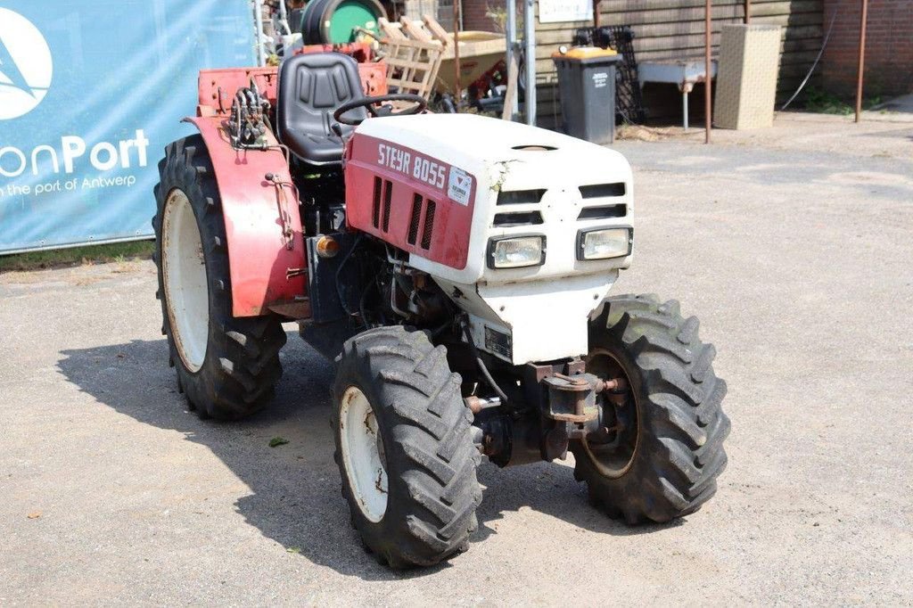 Traktor du type Steyr 8055, Gebrauchtmaschine en Antwerpen (Photo 8)