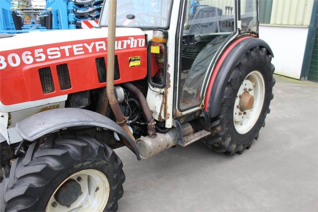 Traktor Türe ait Steyr 8065 Turbo smalspoor, Gebrauchtmaschine içinde Bant (resim 7)