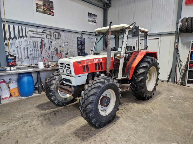 Traktor des Typs Steyr 8075 RS2, Gebrauchtmaschine in Etziken (Bild 2)