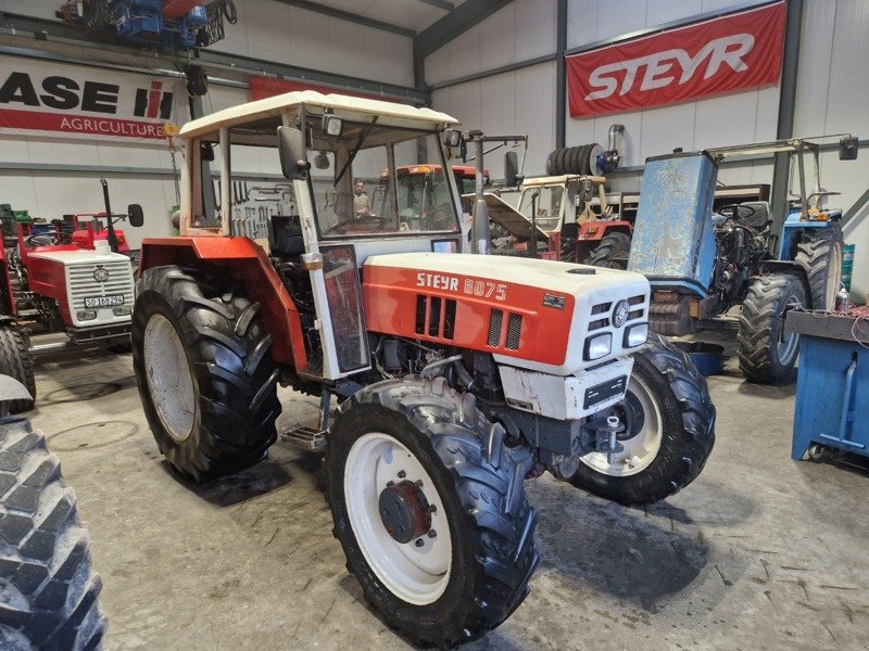 Traktor typu Steyr 8075, Gebrauchtmaschine v Etziken