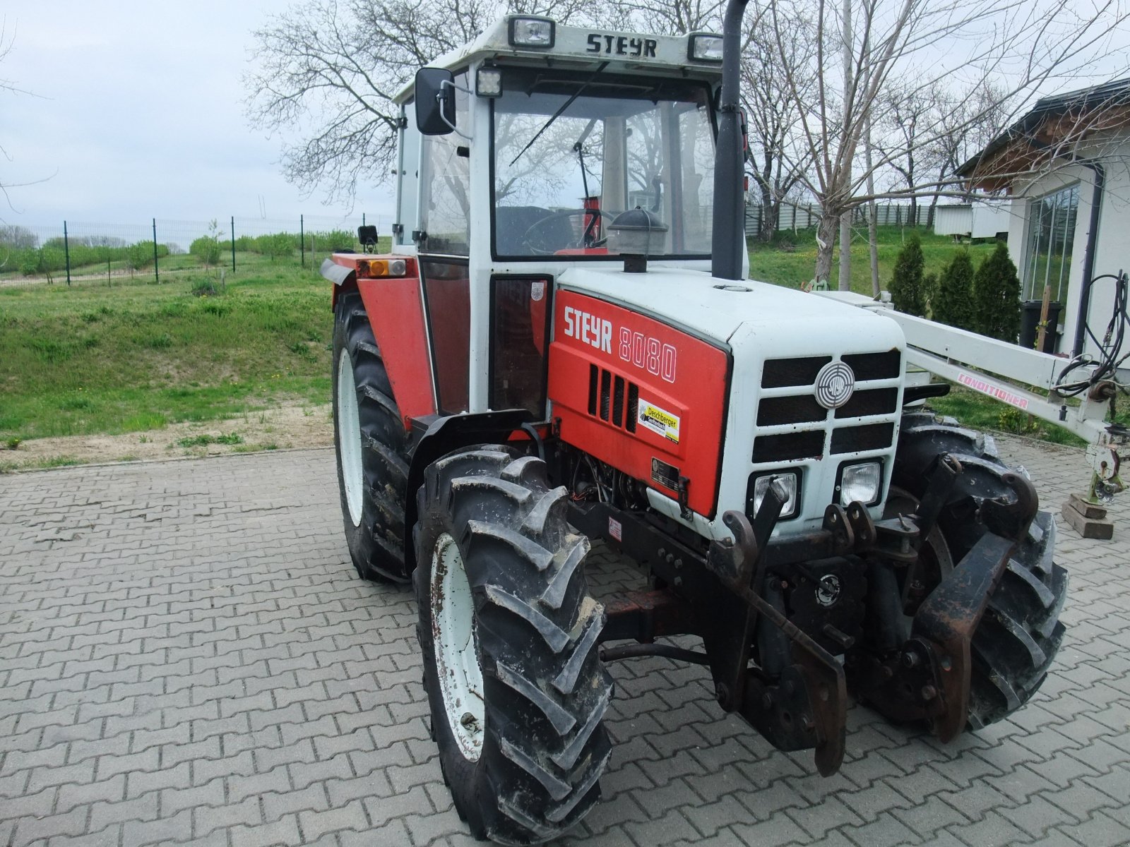 Traktor typu Steyr 8080, Gebrauchtmaschine w Šaštín - Stráže (Zdjęcie 2)