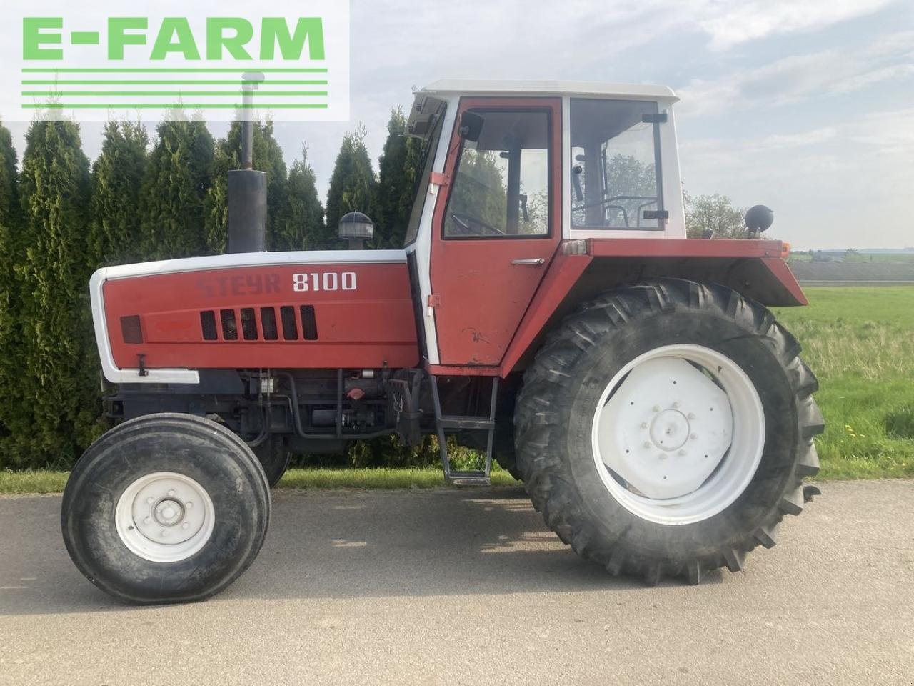 Traktor типа Steyr 8100, Gebrauchtmaschine в Limberg (Фотография 4)