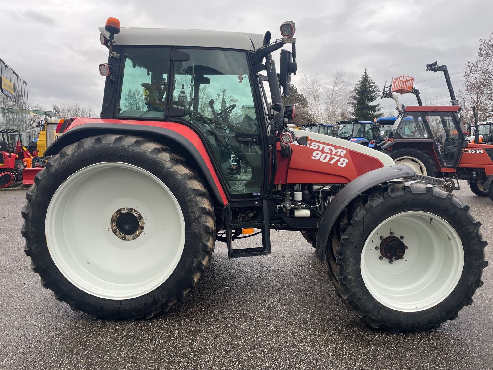 Traktor του τύπου Steyr 9078 M A Komfort, Gebrauchtmaschine σε Burgkirchen (Φωτογραφία 7)