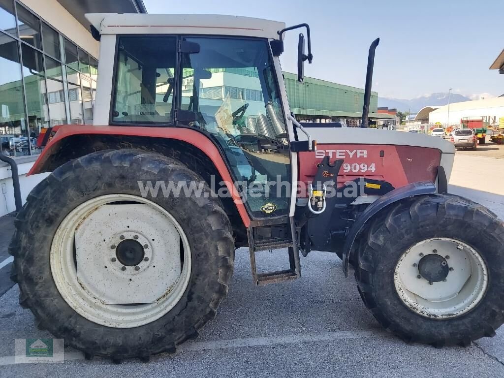 Traktor of the type Steyr 9094, Gebrauchtmaschine in Klagenfurt (Picture 10)