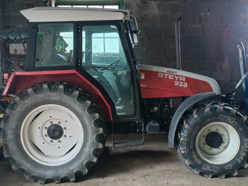 Traktor Türe ait Steyr 958 M, Gebrauchtmaschine içinde Alberndorf (resim 1)